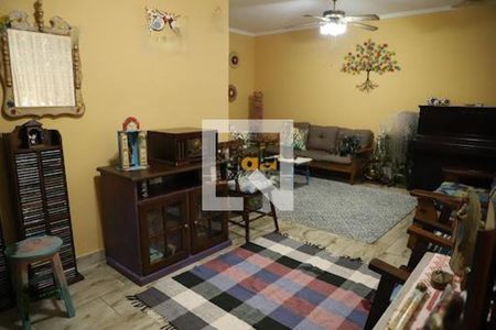 Casa à venda com 5 quartos, 254m² em Centro, Osasco