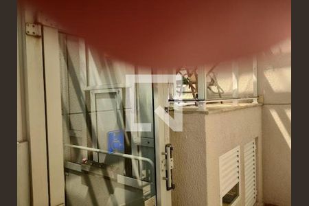 Apartamento à venda com 2 quartos, 51m² em Km 18, Osasco