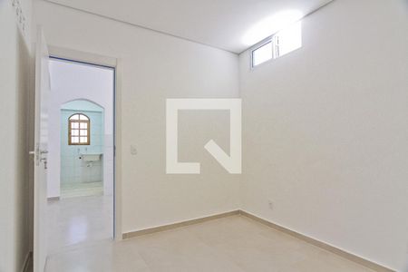 Quarto 2 de casa para alugar com 2 quartos, 75m² em Jardim Marisa, São Paulo