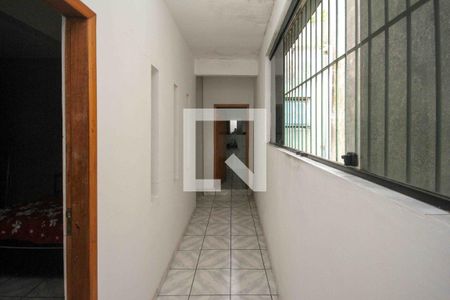 Corredor de casa à venda com 3 quartos, 110m² em Fazenda da Juta, São Paulo