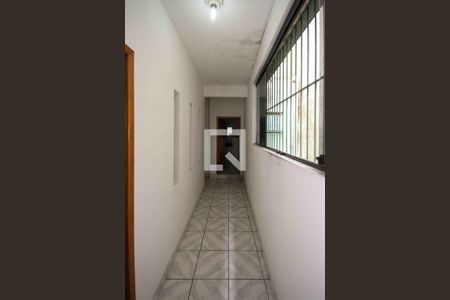 Corredor de casa à venda com 3 quartos, 110m² em Fazenda da Juta, São Paulo