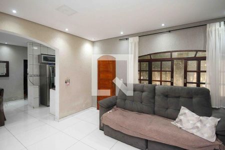 Sala de casa à venda com 3 quartos, 110m² em Fazenda da Juta, São Paulo