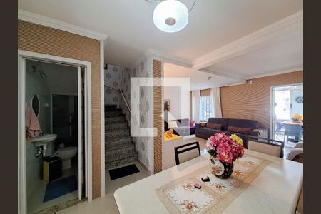 Sala de casa de condomínio à venda com 3 quartos, 160m² em Vila Pauliceia, São Paulo