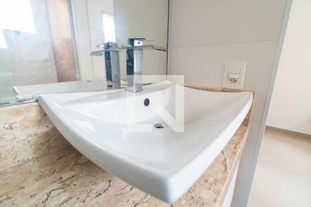 Banheiro da Suíte de apartamento para alugar com 3 quartos, 88m² em Vila Campestre, São Paulo