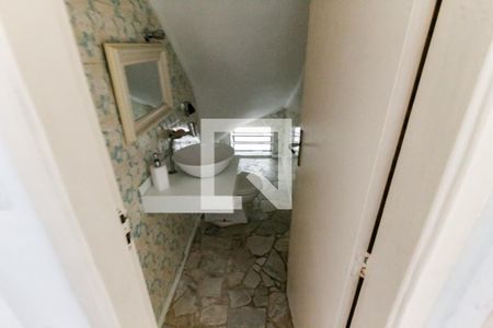 Lavabo de casa para alugar com 3 quartos, 250m² em Vila Progredior, São Paulo