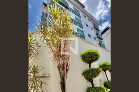 Apartamento à venda com 3 quartos, 214m² em Manacás, Belo Horizonte