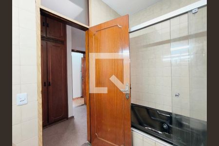 Banheiro da Suíte de casa à venda com 4 quartos, 311m² em Ponte de Campinas, Jundiaí