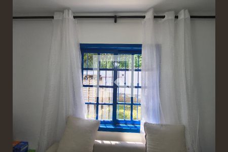 Janela - Sala de casa para alugar com 4 quartos, 380m² em Jacarepaguá, Rio de Janeiro