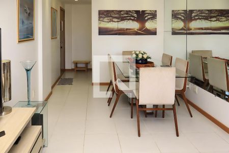 Sala de apartamento para alugar com 2 quartos, 120m² em Stiep, Salvador