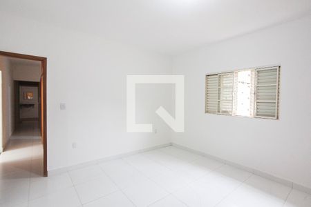 Suite de casa para alugar com 5 quartos, 420m² em Santa Mônica, Uberlândia