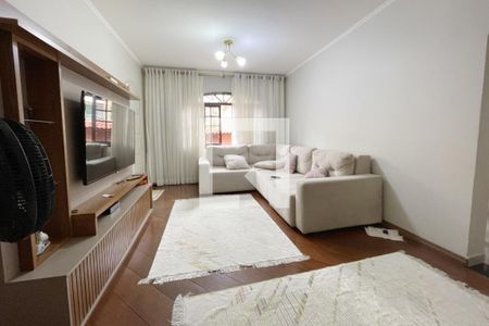Casa à venda com 3 quartos, 190m² em Vila Maria Luisa, São Paulo