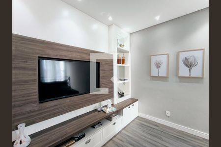 Sala de TV de casa de condomínio à venda com 3 quartos, 232m² em Recanto Quarto Centenario, Jundiaí