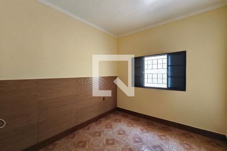 Quarto 2 de casa para alugar com 3 quartos, 160m² em Jardim Nova Europa, Campinas