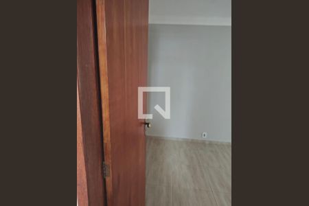 Quarto de apartamento para alugar com 2 quartos, 68m² em Pavuna, Nilópolis