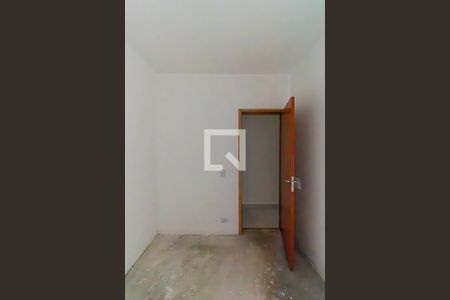 Quarto 1 de apartamento para alugar com 2 quartos, 42m² em Vila Santa Clara, São Paulo
