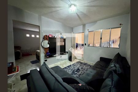 Sala 2 de casa à venda com 4 quartos, 174m² em Jardim Kawamoto, Guarulhos