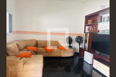 Sala de casa para alugar com 2 quartos, 120m² em Corte Oito, Duque de Caxias