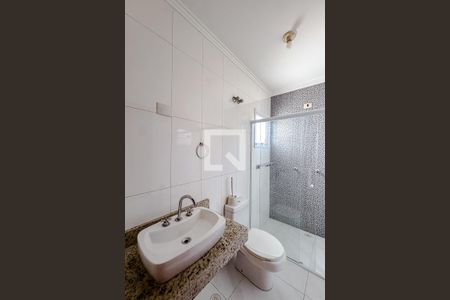 Banheiro da Suíte de casa para alugar com 3 quartos, 215m² em Parque da Mooca, São Paulo