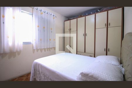 Quarto 2 de casa para alugar com 4 quartos, 170m² em Vila Diva (zona Leste), São Paulo
