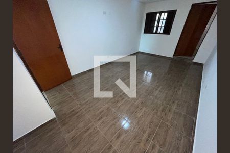 Suite de casa para alugar com 4 quartos, 120m² em Vila Sao Silvestre (zona Leste), São Paulo