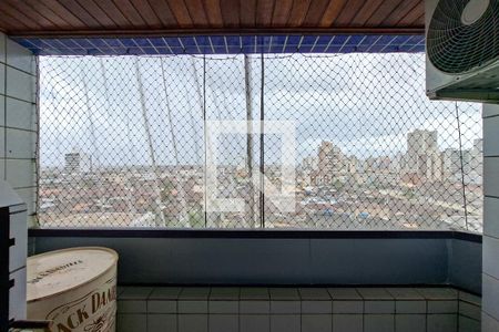 Sacada de apartamento para alugar com 3 quartos, 64m² em Vila Assuncao, Praia Grande