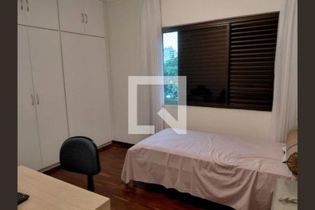 Apartamento para alugar com 3 quartos, 220m² em Higienópolis, São Paulo