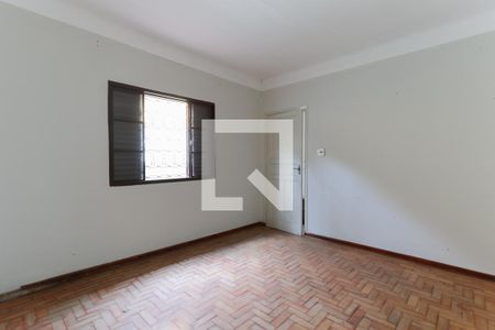 Casa 1 - Quarto 2 de casa à venda com 4 quartos, 240m² em Vila Carbone, São Paulo