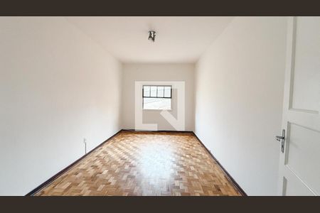 Quarto de casa para alugar com 3 quartos, 200m² em Vila Baruel, São Paulo
