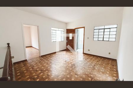 Sala de casa para alugar com 3 quartos, 200m² em Vila Baruel, São Paulo