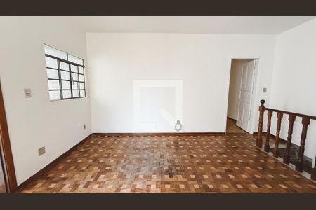 Sala de casa para alugar com 3 quartos, 200m² em Vila Baruel, São Paulo