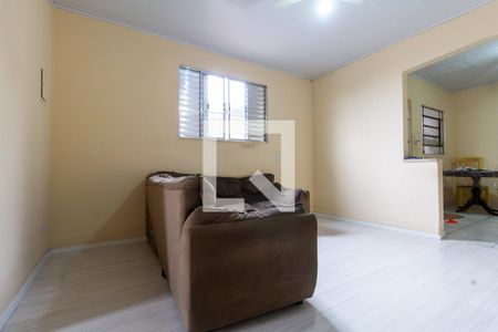 Sala de casa à venda com 4 quartos, 225m² em Vila Araguaia, São Paulo