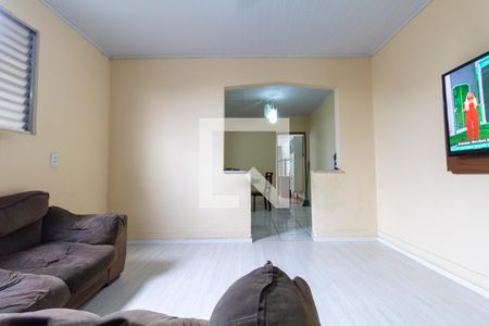 Sala de casa à venda com 4 quartos, 225m² em Vila Araguaia, São Paulo