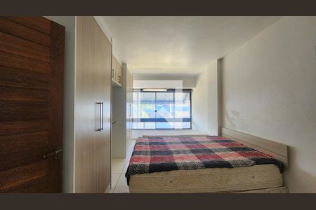 Quarto de apartamento para alugar com 1 quarto, 60m² em Pituba, Salvador