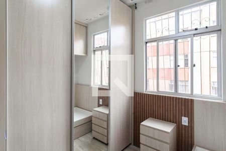 Quarto 2 de apartamento à venda com 3 quartos, 60m² em Alípio de Melo, Belo Horizonte
