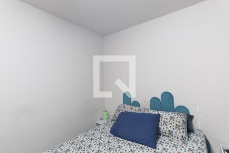 Quarto 2 de apartamento para alugar com 2 quartos, 53m² em Vila Medeiros, São Paulo