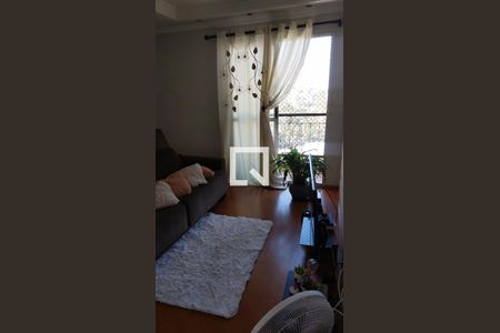 Sala de apartamento para alugar com 2 quartos, 50m² em Vila Carmosina, São Paulo