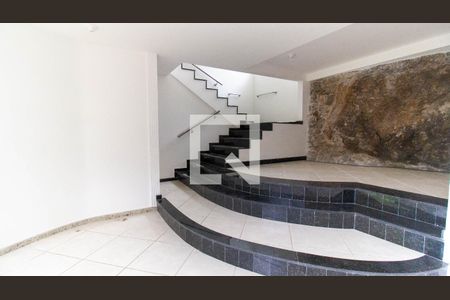 Casa para alugar com 3 quartos, 331m² em Itacoatiara, Niterói