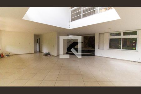 Casa para alugar com 3 quartos, 331m² em Itacoatiara, Niterói