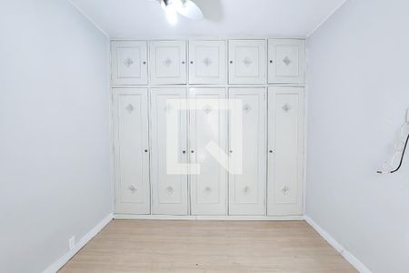 Quarto 1 de apartamento à venda com 4 quartos, 300m² em Gamboa, Rio de Janeiro