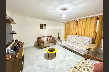 Sala de casa à venda com 5 quartos, 202m² em Vila Itapegica, Guarulhos