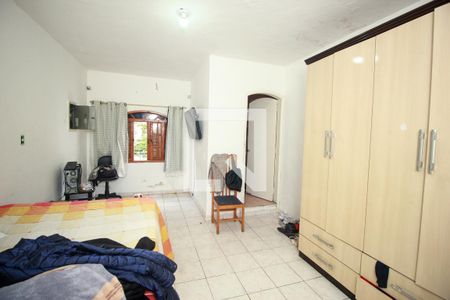 Suíte de casa para alugar com 3 quartos, 100m² em Jardim Silvana, Santo André