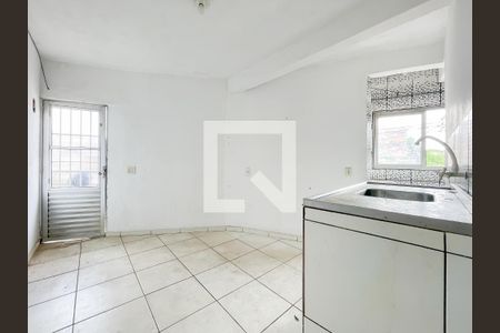 Cozinha de casa para alugar com 1 quarto, 37m² em Santa Maria, Osasco