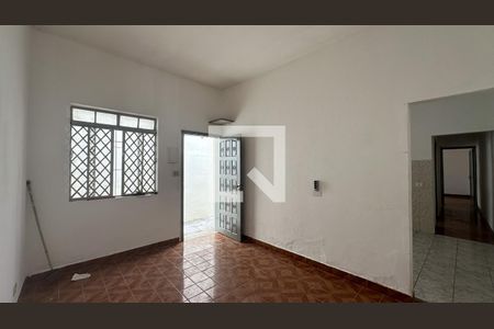 Sala de casa para alugar com 4 quartos, 294m² em Vila Claudia, São Paulo