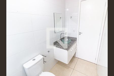 Banheiro de apartamento para alugar com 1 quarto, 40m² em Água Rasa, São Paulo