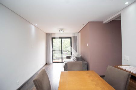 Sala de apartamento à venda com 3 quartos, 65m² em São Domingos, São Paulo