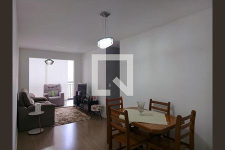 Sala de apartamento para alugar com 3 quartos, 75m² em Picanço, Guarulhos