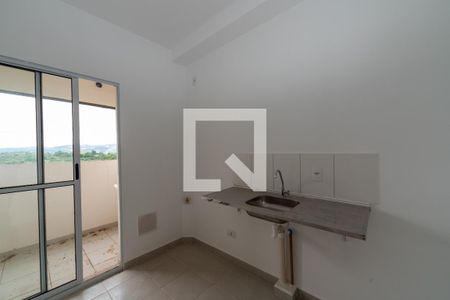 Cozinha de apartamento para alugar com 1 quarto, 52m² em Jardim Maria Helena, Barueri
