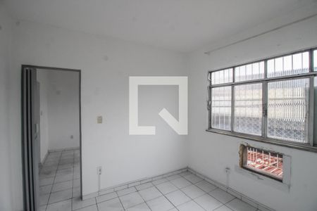 Quarto de apartamento para alugar com 1 quarto, 50m² em Essolândia, Nova Iguaçu