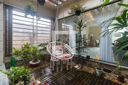 Jardim de Inverno de casa para alugar com 3 quartos, 261m² em Jardim Medina, Poá