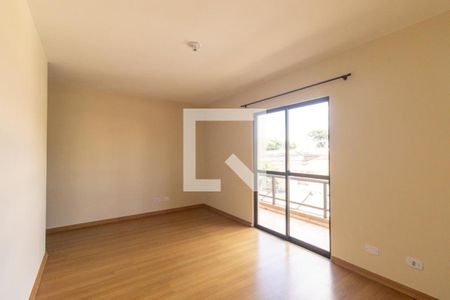 Quarto 1 Suíte de casa para alugar com 3 quartos, 121m² em Novo Mundo, Curitiba